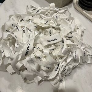 CHANEL ribbon